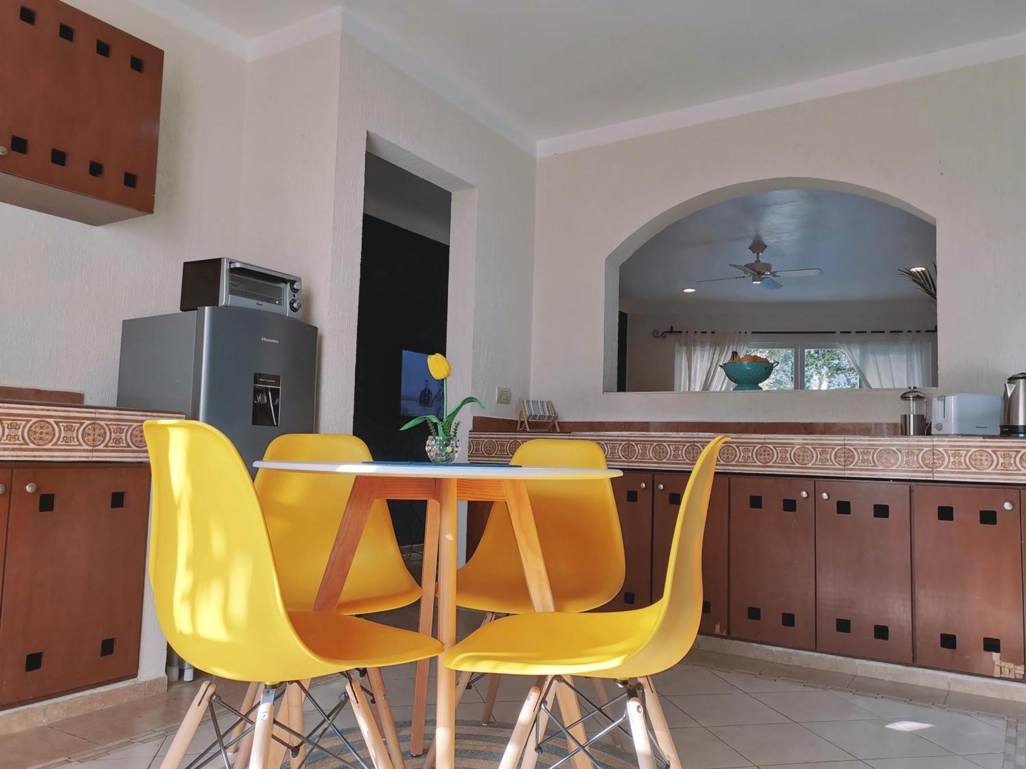Beautiful & Cozy Near Beach Apartment Pool & Kingsize Bed كانكون الغرفة الصورة